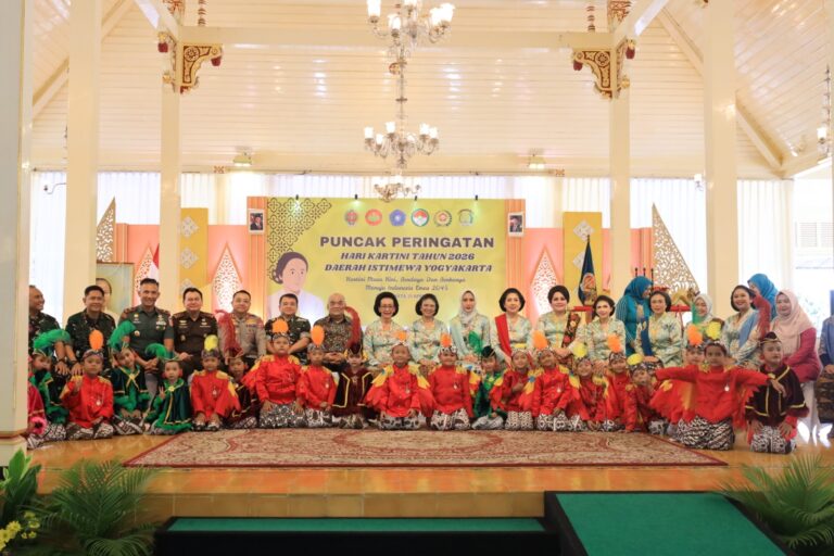 173A0302 (Large)